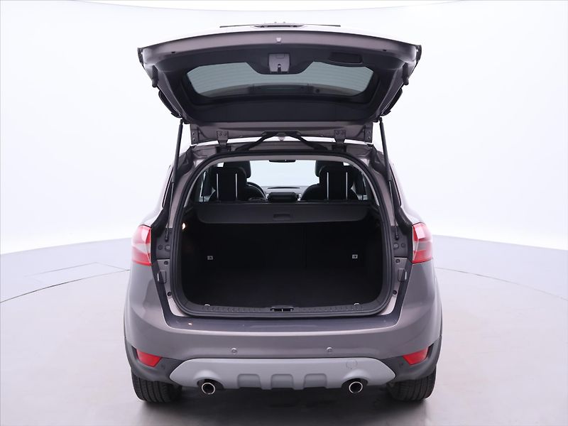 Ford Kuga 2,0 TDCI 103kW AWD Titanium - fotka 9 z 36