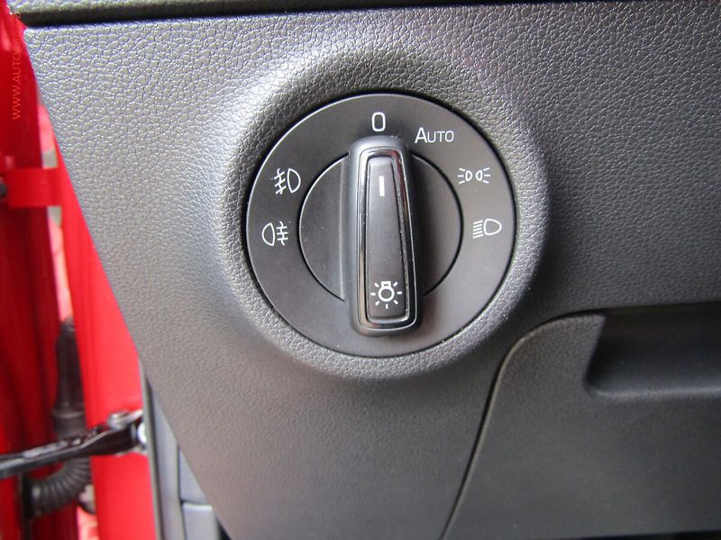 Škoda Karoq (2019) 1.5 TSI, ČR, servis.kniha - fotka 14 z 18