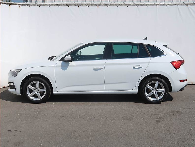 Škoda Scala (2022) Style Plus 1.0 TSI, Automat - fotka 3 z 22