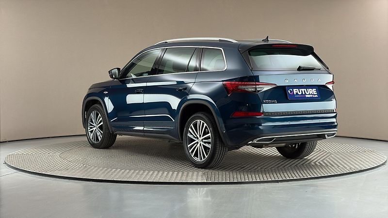 Škoda Kodiaq 2.0 TDI DSG 4x4 L&K - fotka 2 z 31