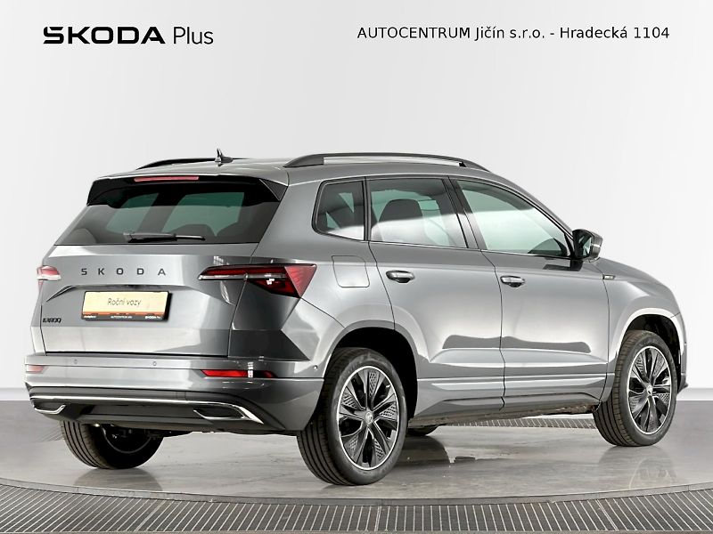 Škoda Karoq (2025) DSG 1.5TSI 110kW SportLine - fotka 2 z 36
