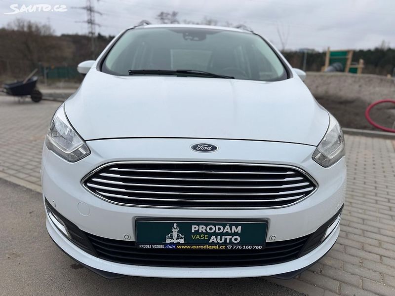 Ford Grand C-MAX 2.0TDCi 110kW kamera - fotka 14 z 28