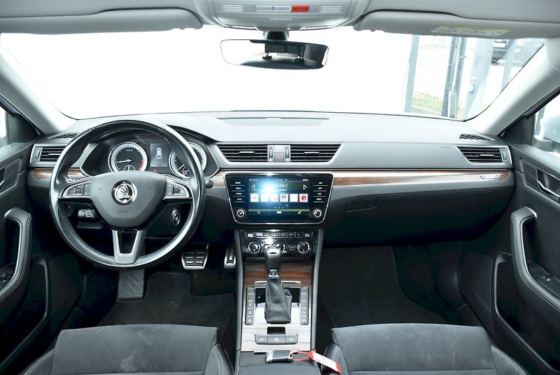 Škoda Superb (2020) Scout 2.0 TDI 140 kW 4x4 DSG - fotka 5 z 32