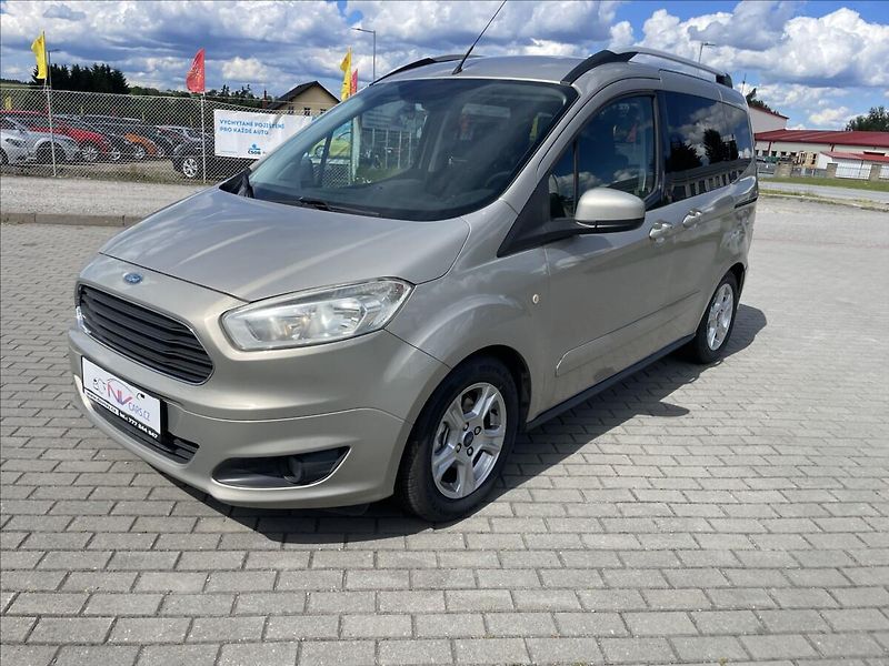 Ford Tourneo Connect 1,5 TDCi Trend Klima bez koroz - fotka 28 z 33