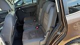 Volkswagen Touran (2011) 1.6TDi 77kW REZERVOVANO - náhled 18