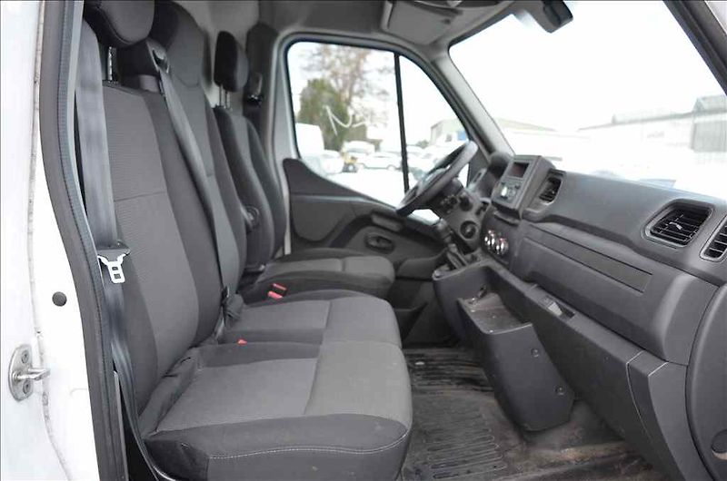 Renault Master (2022) 2,3 DCI - fotka 11 z 20