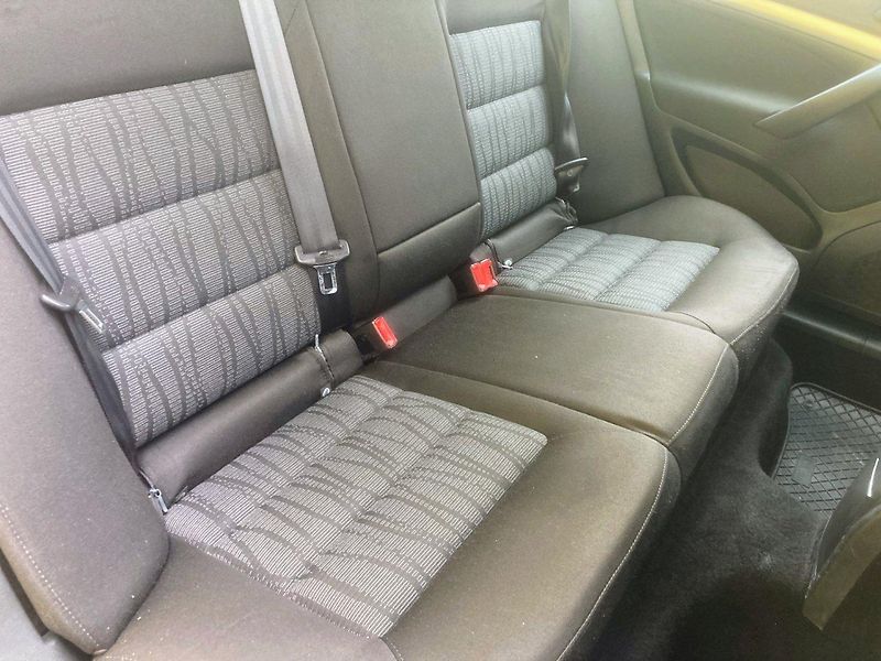 Škoda Octavia 1,6TDi (77kW)*PŮVOD ČR* - fotka 15 z 18