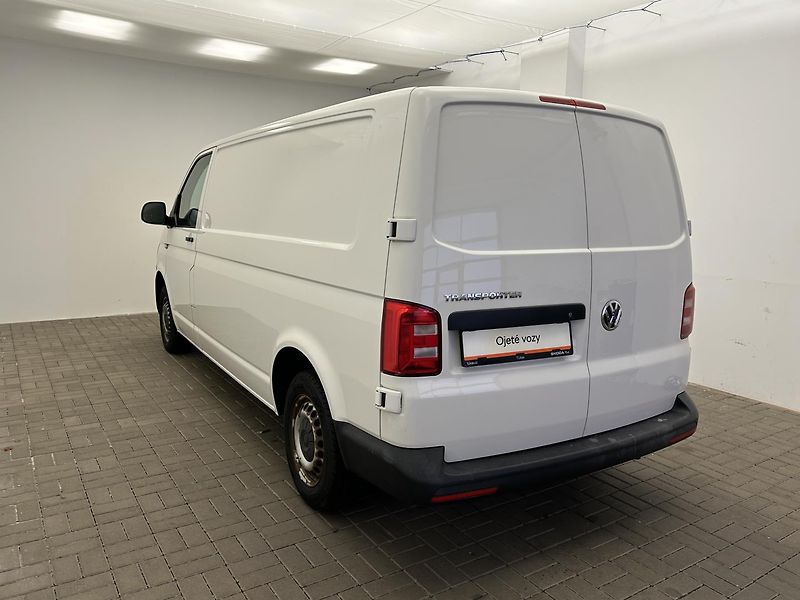 Volkswagen Transporter 2.0 TDI T6 Long - fotka 20 z 21