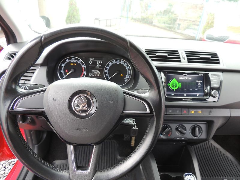 Škoda Fabia (2020) 1.0MPi,44kw,Amb,ČR,1.maj.TZ - fotka 22 z 40