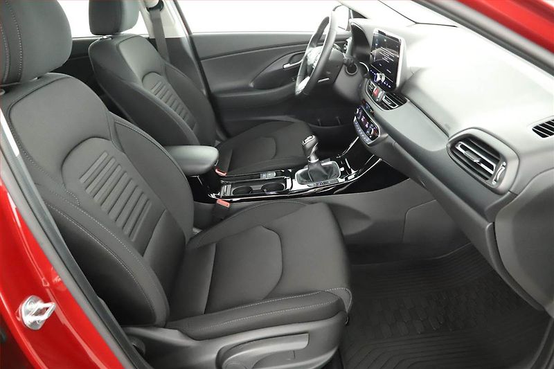 Hyundai i30 (2024) Style 1.0 T-GDI, Serv.kniha - fotka 7 z 16