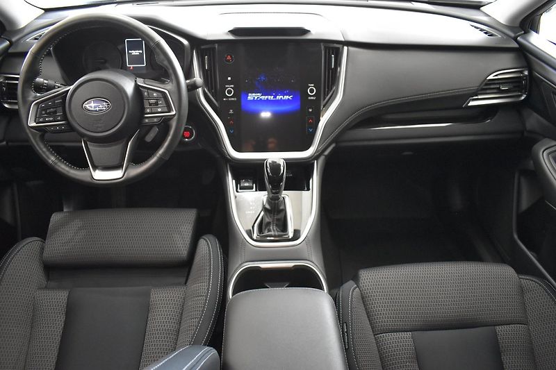 Subaru Outback 2.5i 4WD Active - fotka 8 z 21