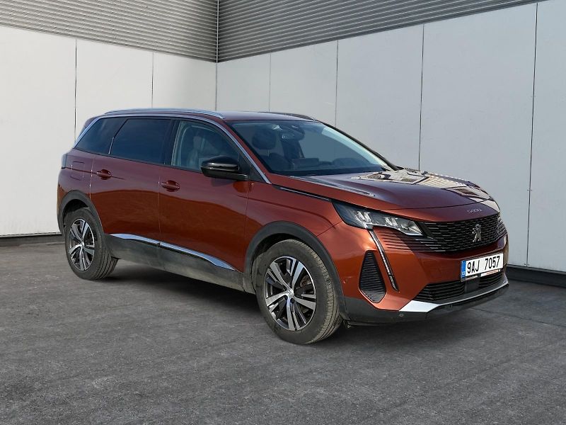 Peugeot 5008 (2022) ALLURE 1.5BHDI 96kW CZ DPH   - fotka 3 z 11