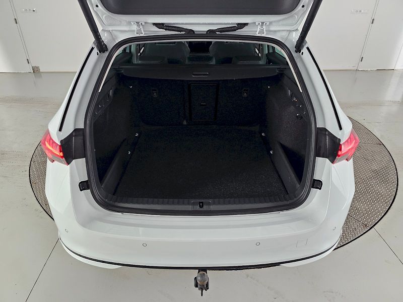 Škoda Octavia (2025) 1.5TSI 110kW TOP SELECTION TAŽ - fotka 34 z 34