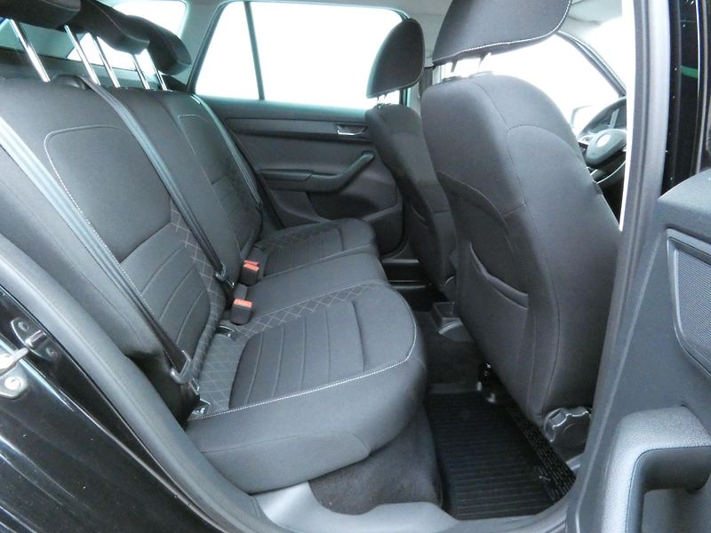 Škoda Fabia (2017) Combi Style 1.2 TSI 81KW - fotka 26 z 29