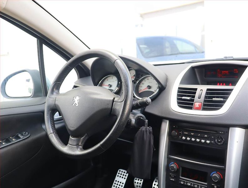 Peugeot 207 (2012) 1.4 HDI, Serv.kniha, Tempomat - fotka 7 z 15