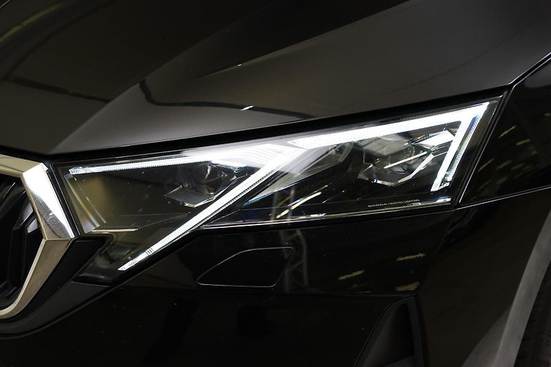 Škoda Octavia - fotka 9 z 26