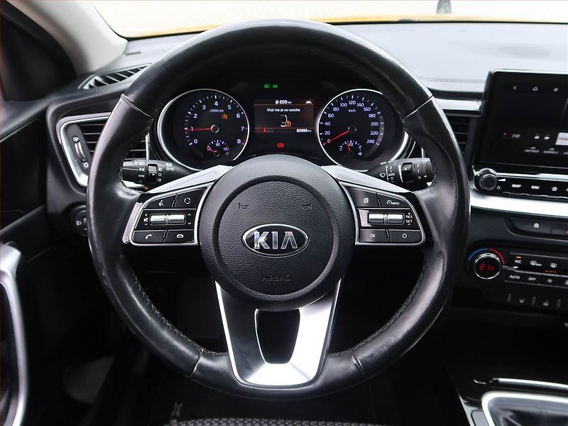 Kia XCeed (2020) Gold 1.4 T-GDI, Serv.kniha - fotka 17 z 18