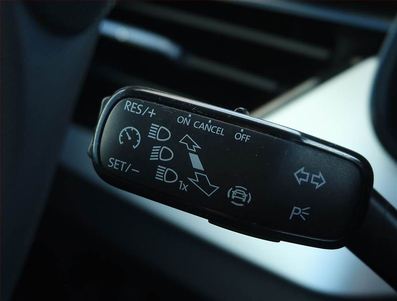 Škoda Kamiq (2020) Ambition Plus 1.0 TSI, ČR - fotka 19 z 19