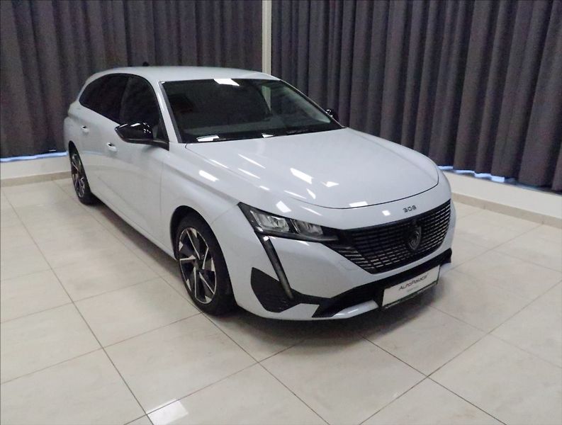 Peugeot 308 1,5 BlueHDi  AT ALLURE NAVI ČR - fotka 4 z 47