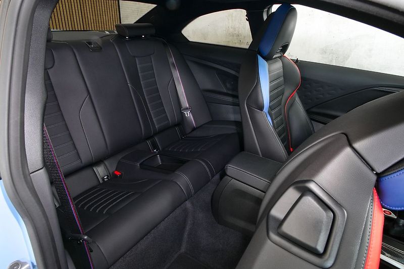 BMW M2 338kW Manuál Servis do 12/2028 - fotka 16 z 50