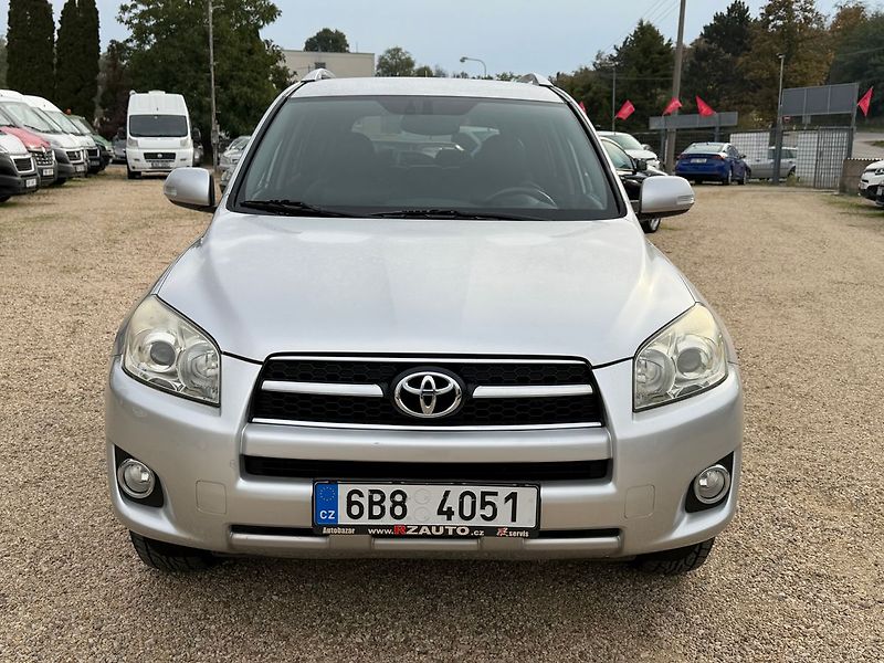 Toyota RAV4 2.2 D-CAT 110KW*4X4*71.TIS KM* - fotka 11 z 28