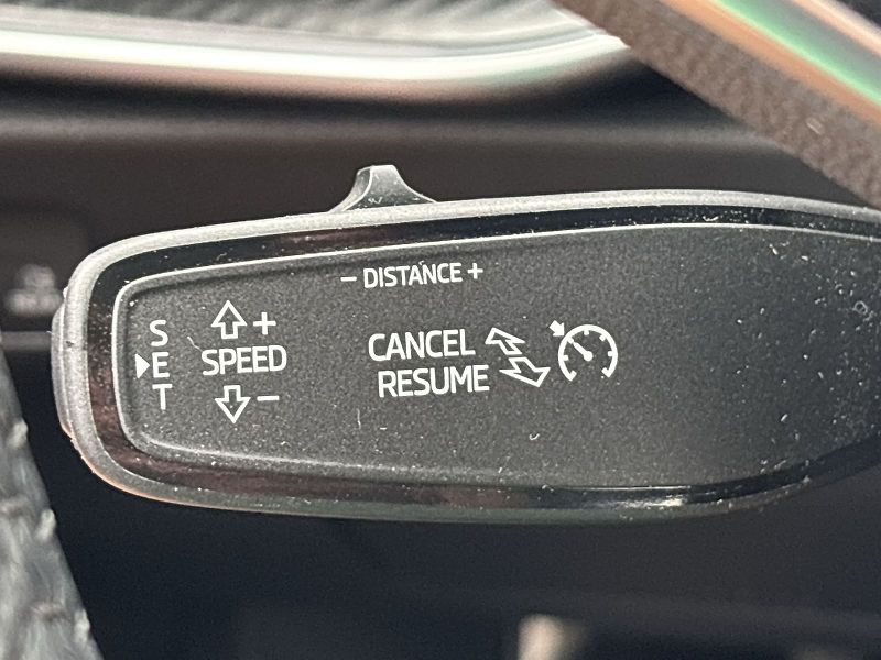 Škoda Superb (2025) Combi 1.5 TSI iV DSG Sportline - fotka 19 z 32