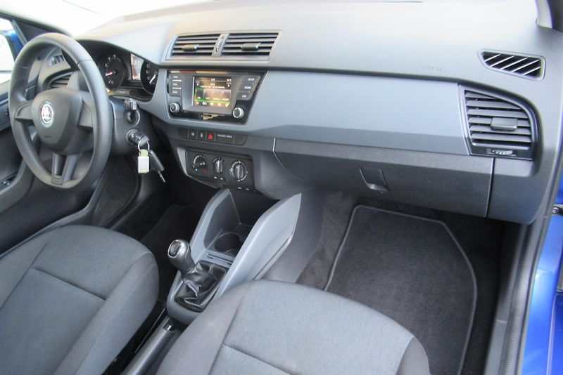 Škoda Fabia 1.0 MPi KLIMA SADA KOL - fotka 17 z 21