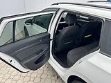Volkswagen Golf Life 6G 1,0TSi - náhled 7