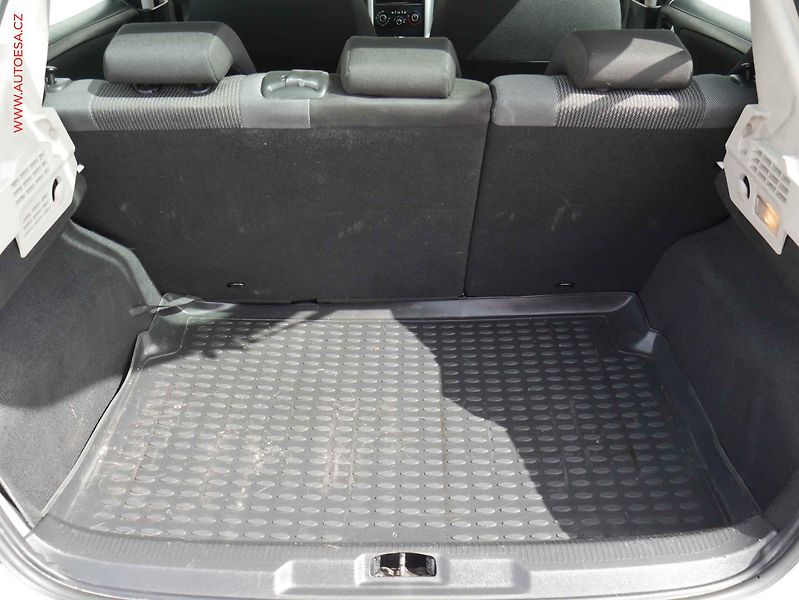Peugeot 207 (2012) 1.4 HDi, AC, STK4/28 - fotka 7 z 16
