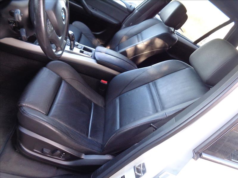 BMW X5 3,0 - fotka 12 z 16