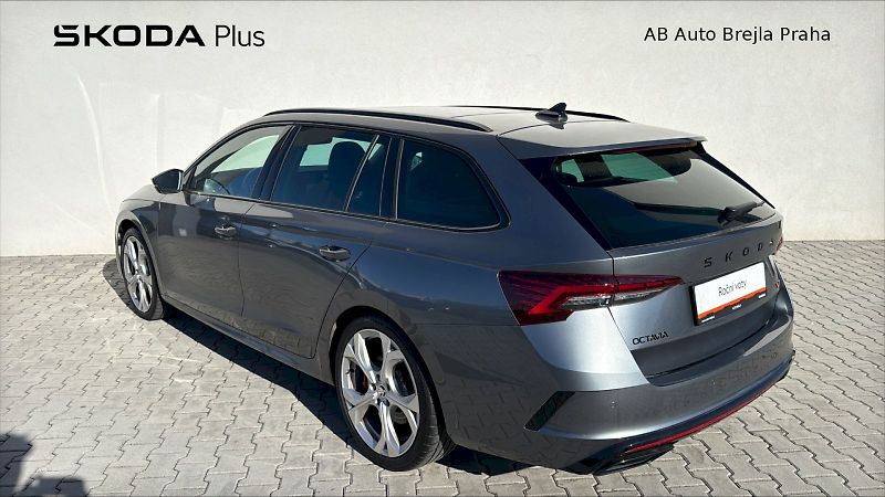 Škoda Octavia (2025) COMBI RS 2,0 TSI 195 KW 7-STUP - fotka 7 z 26