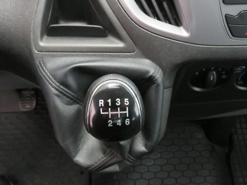 Ford Transit - fotka 24 z 25