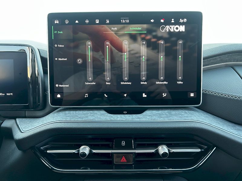 Škoda Kodiaq (2025) 2.0 TDI 142kW 4x4 DSG Exclusiv - fotka 12 z 35