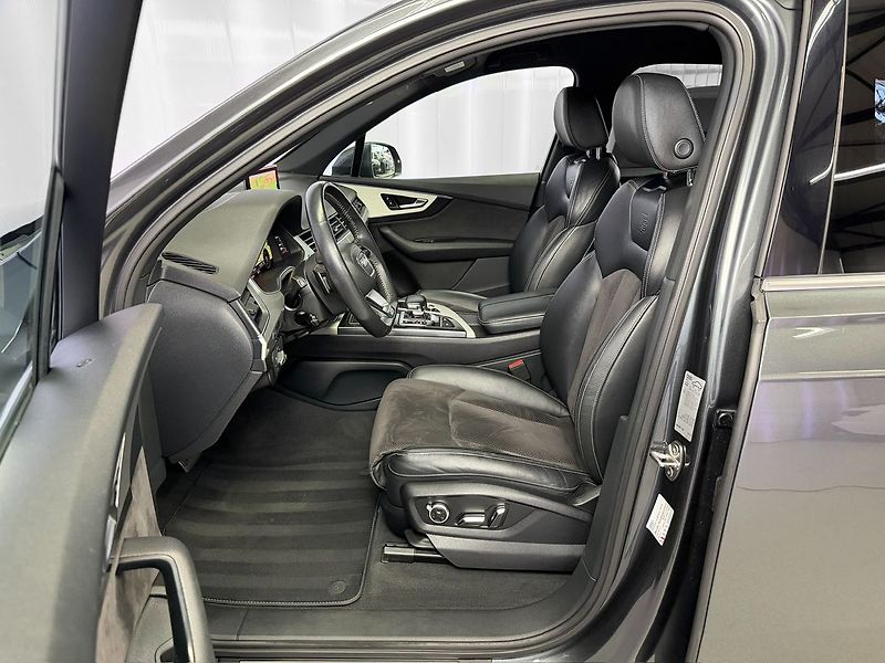 Audi Q7 3.0TDI 200KW QUATTRO S-LINE, V - fotka 11 z 30