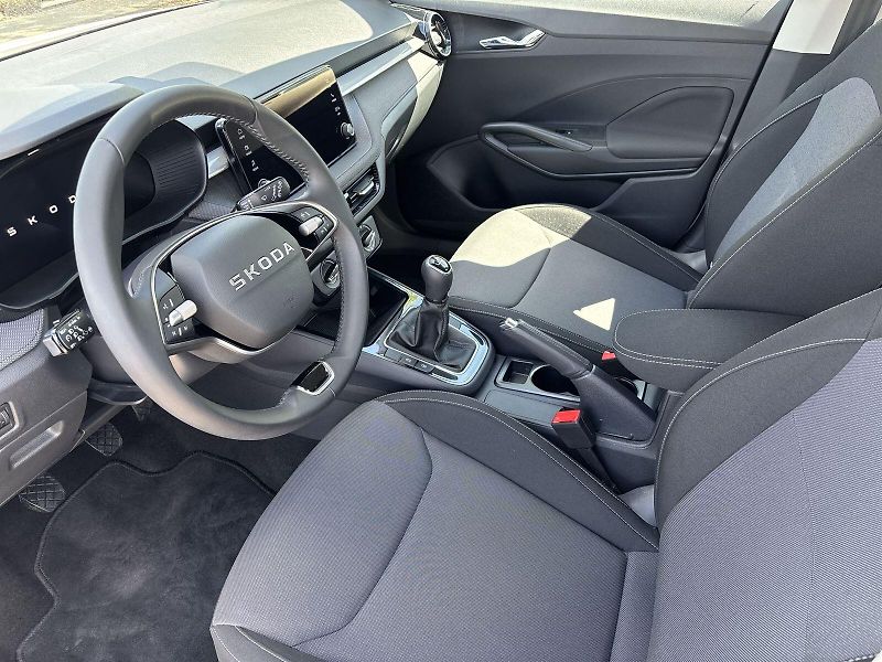 Škoda Fabia (2025) 1.0 MPI Selection - fotka 7 z 28