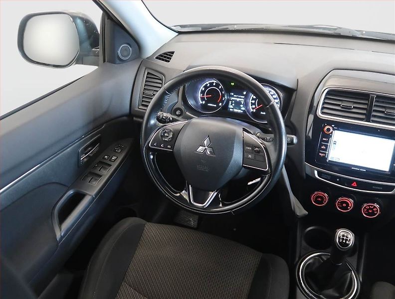 Mitsubishi ASX (2017) 1.6 MIVEC, LPG, ČR,1.maj - fotka 7 z 15