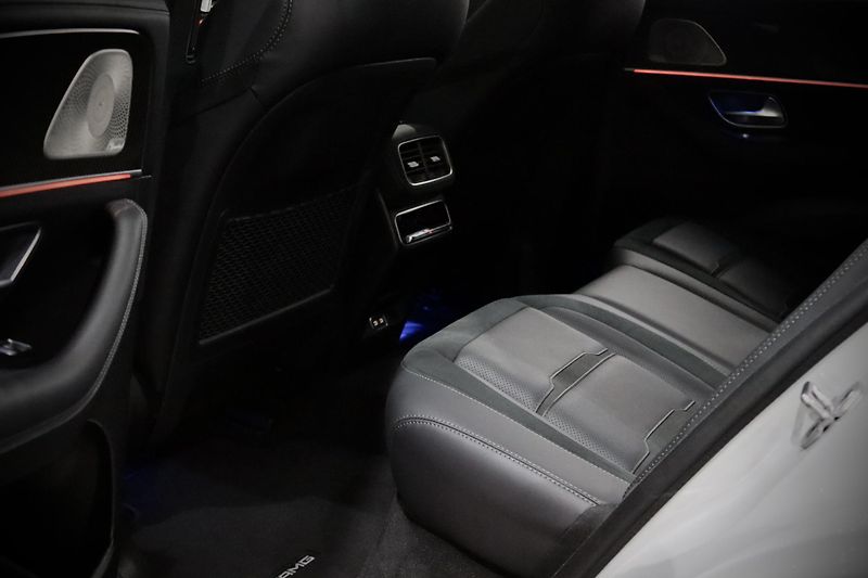 Mercedes-Benz GLE Coupé 53 AMG 4MATIC+ 320 kW - fotka 25 z 53