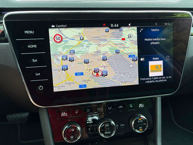 Škoda Superb 2.0 TDI L&K DSG 4x4, ČR, ACC - fotka 25 z 34