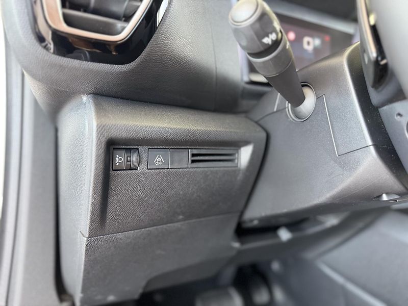Citroën C4 1,2PT 130*AT8*Full LED*Kamera - fotka 29 z 36
