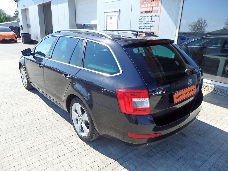 Škoda Octavia 2.0 TDI 110 kW NAVIGACE - fotka 5 z 18