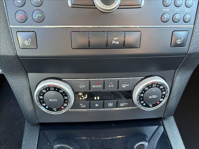 Mercedes-Benz GLK 3,0 350CDi 165kW 4M,Xenon,Kůže - fotka 14 z 36