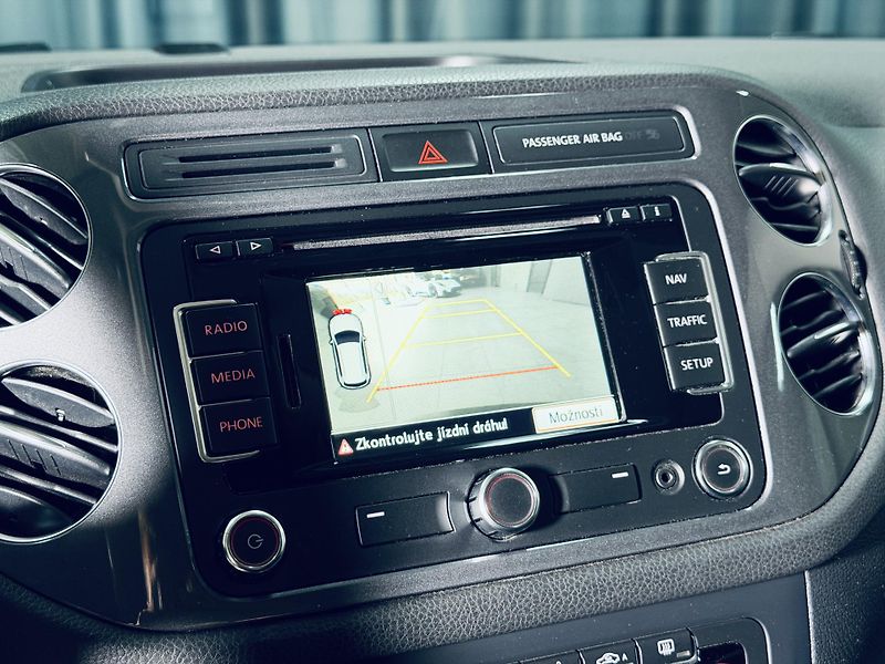 Volkswagen Tiguan (2013) 2.0TDI*4M*KAMERA*DSG* - fotka 24 z 32
