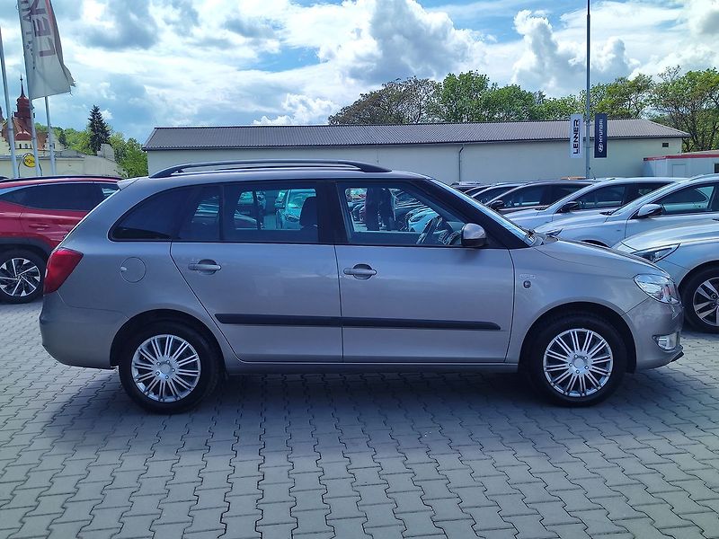 Škoda Fabia 1.6 TDi/55kW Ambiente - fotka 4 z 28