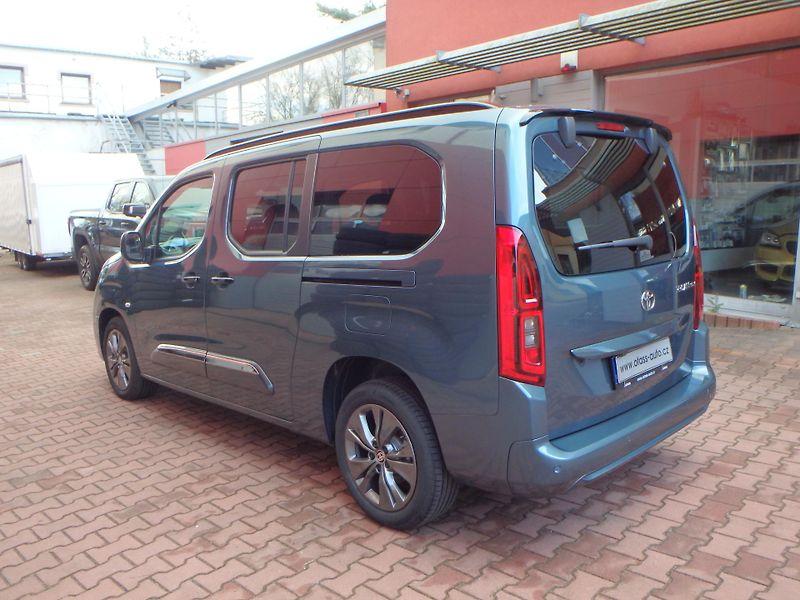 Toyota ProAce City Verso Family 1.5 d 130-Long,8aut. - fotka 5 z 23