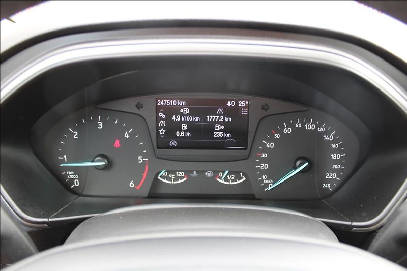 Ford Focus 1,5 TDCi  SERVISKA, ČR - fotka 14 z 29