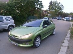 Peugeot 206 (2001) CC 2,0 i, acdigi, el. okna - fotografie inzerátu