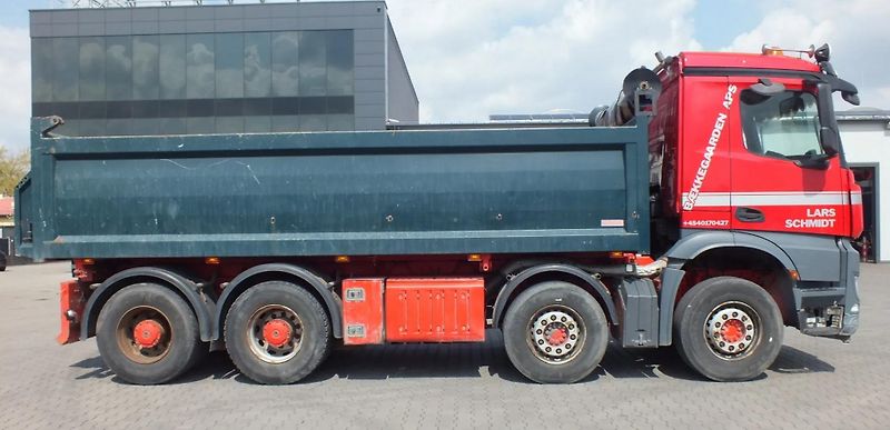 Mercedes-Benz Actros (2016) 3251 8x4 Bordmatik EURO 6 - fotka 4 z 9