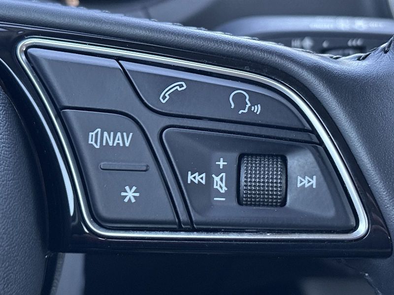 Audi A3 (2019) 40 TFSI e-tron S-tronic design - fotka 21 z 29