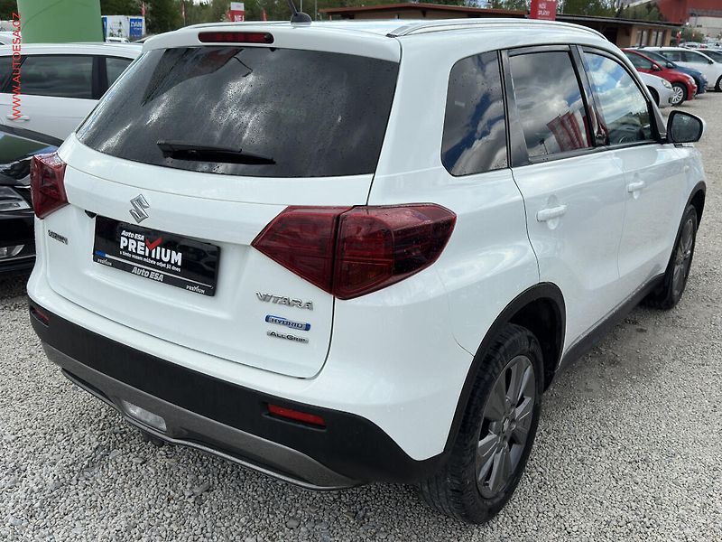 Suzuki Vitara (2022) 1.4BJet AllGrip, ČR, LED - fotka 4 z 22