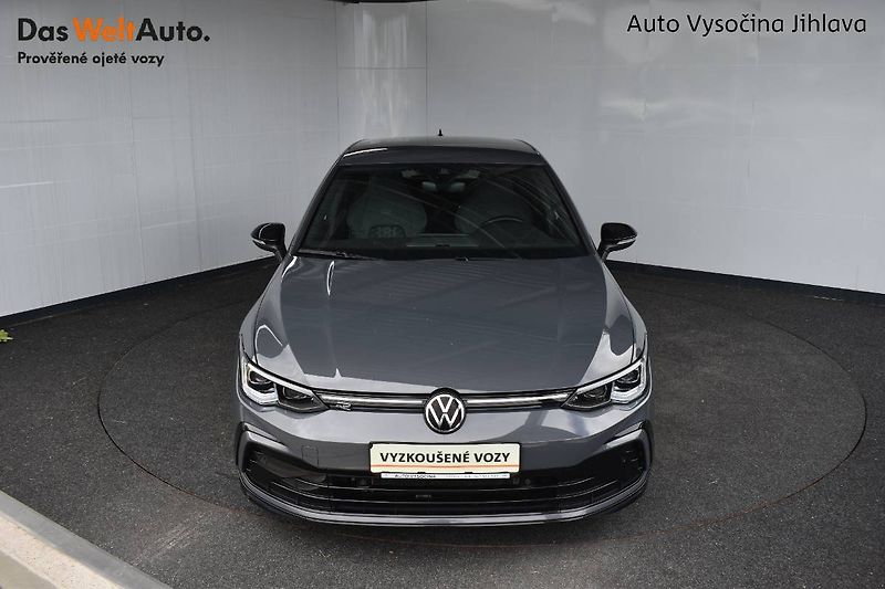Volkswagen Golf (2022) 1.5TSI 110kW R-Line, Manuál - fotka 4 z 24